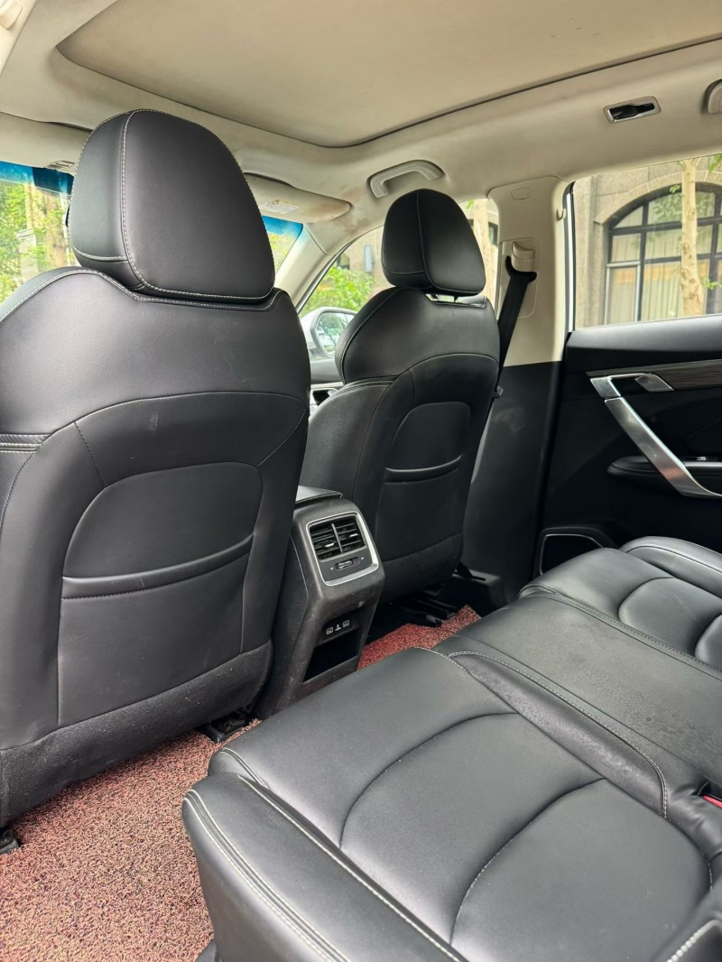 烟台21年吉利博越7