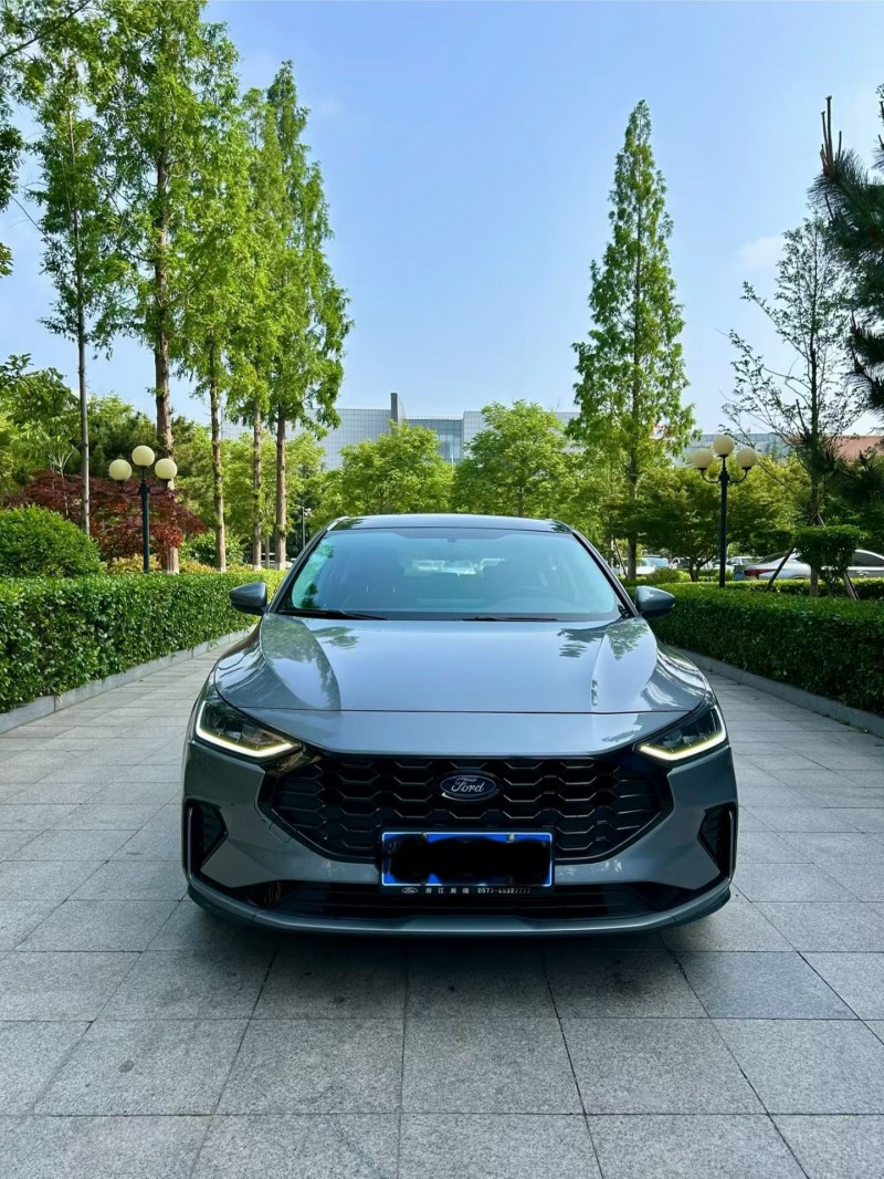 烟台22年福特福克斯1