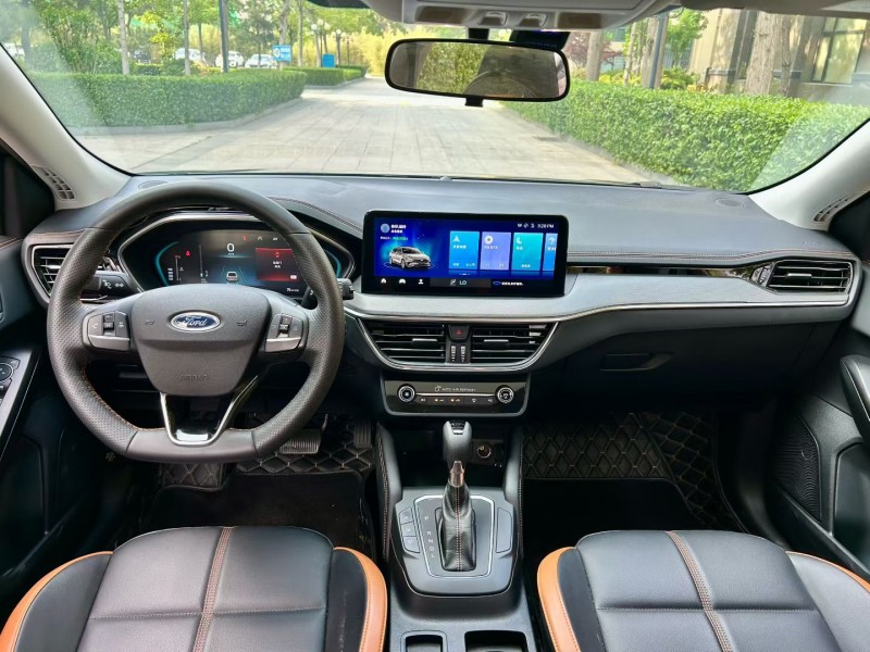 烟台22年福特福克斯8