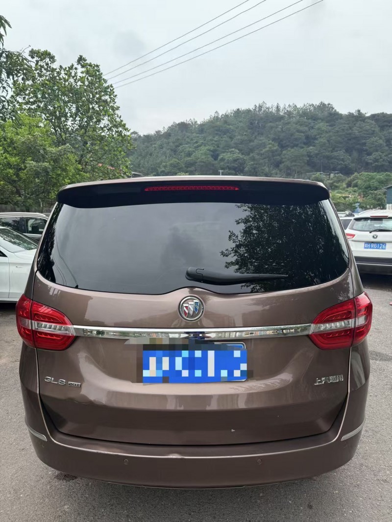 防城港19年别克GL82