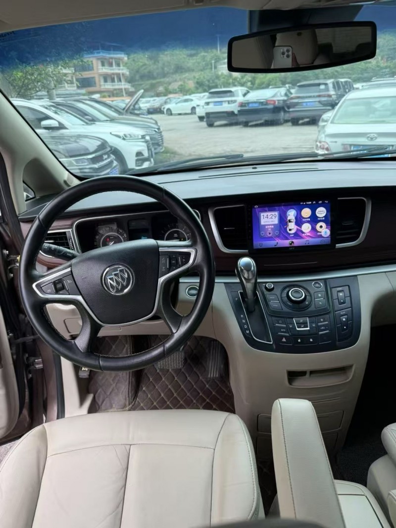 防城港19年别克GL85