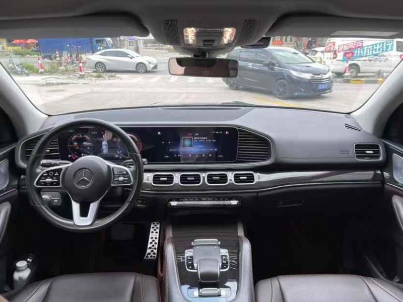 东莞20年奔驰GLE5