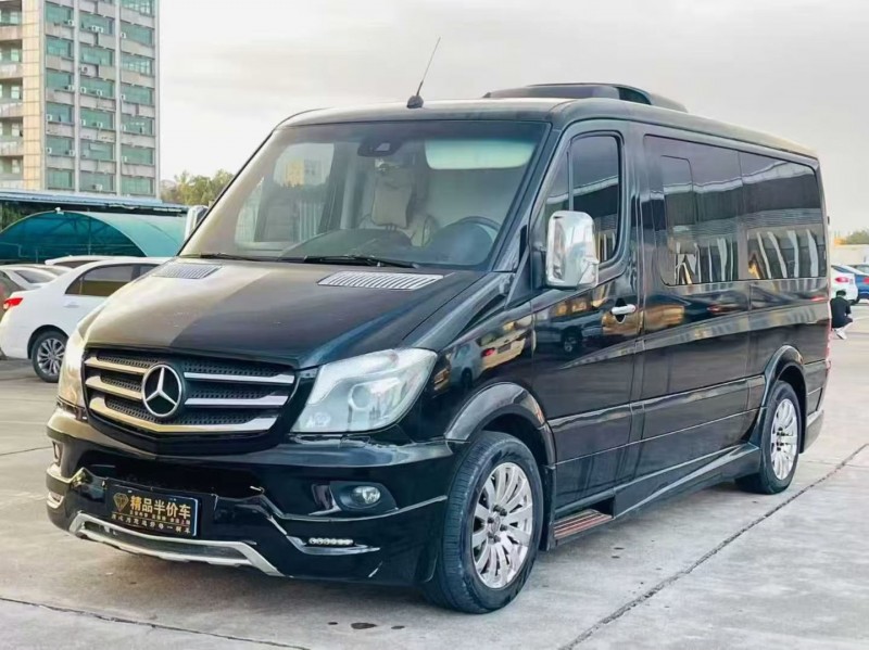 东莞16年奔驰凌特3