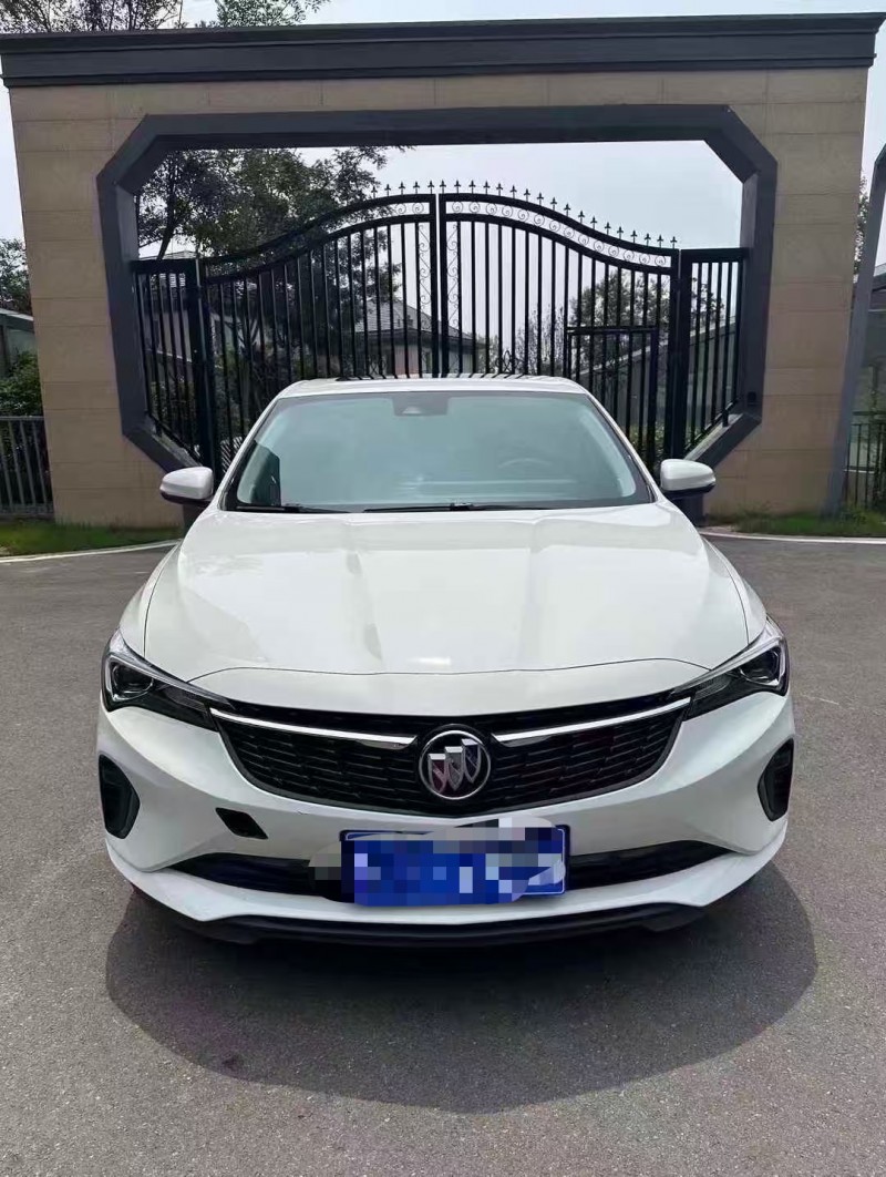 青岛23年别克威朗1