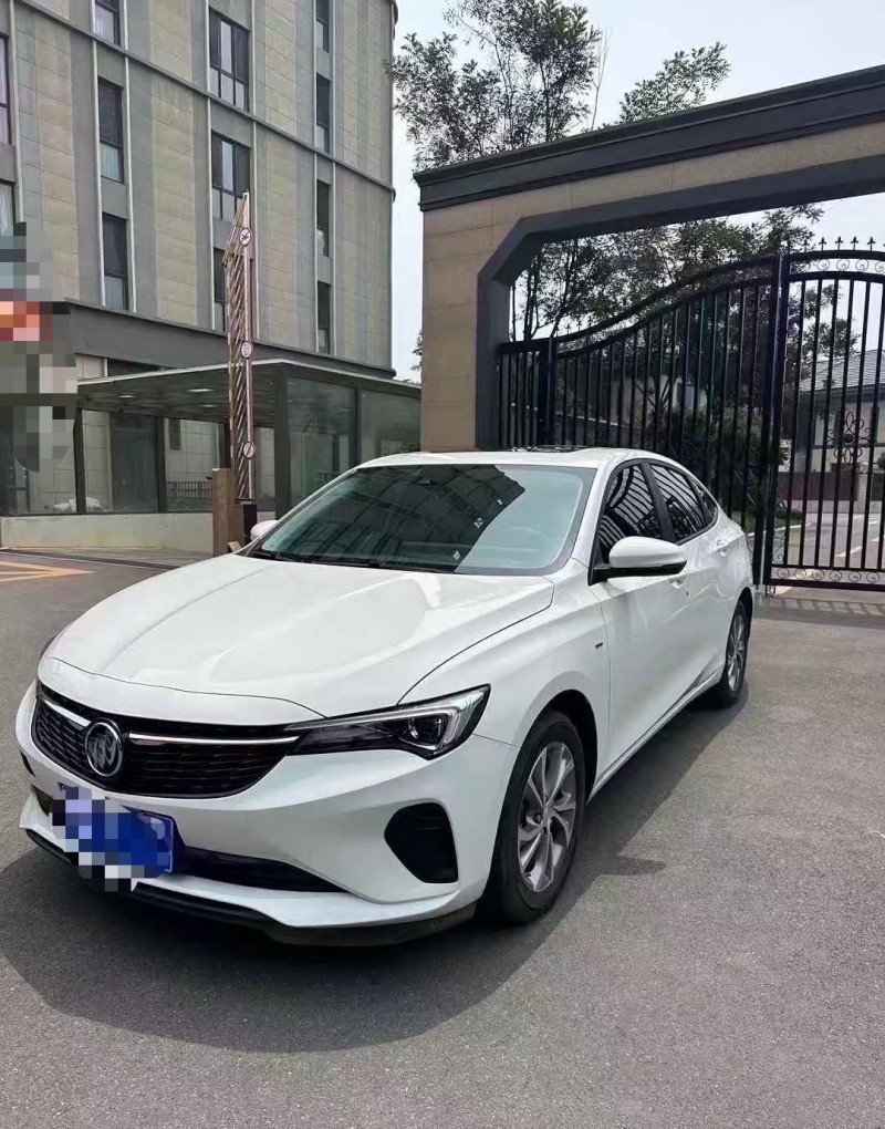 青岛23年别克威朗3