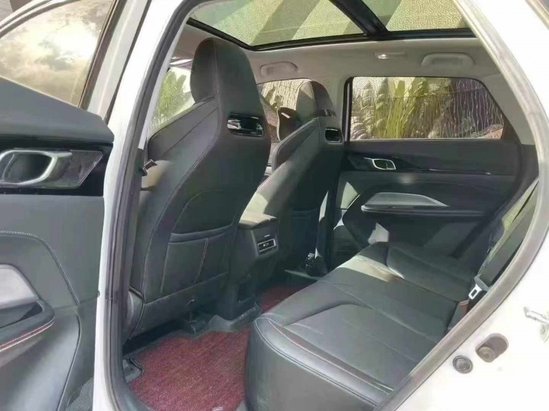 深圳22年长安汽车欧尚5