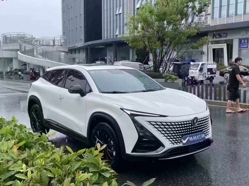 深圳23年长安汽车UNI2