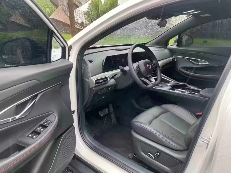 深圳23年长安汽车UNI6