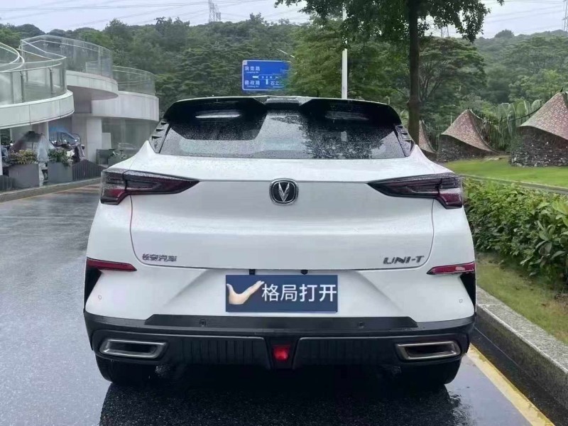 深圳23年长安汽车UNI9