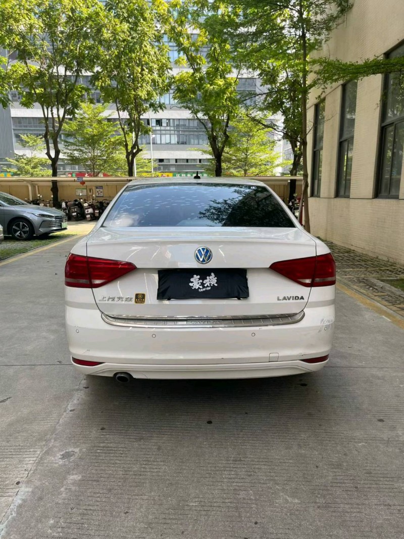 佛山18年大众朗逸4