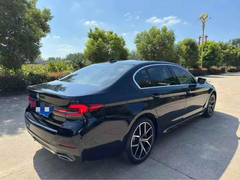 南通23年宝马5系8