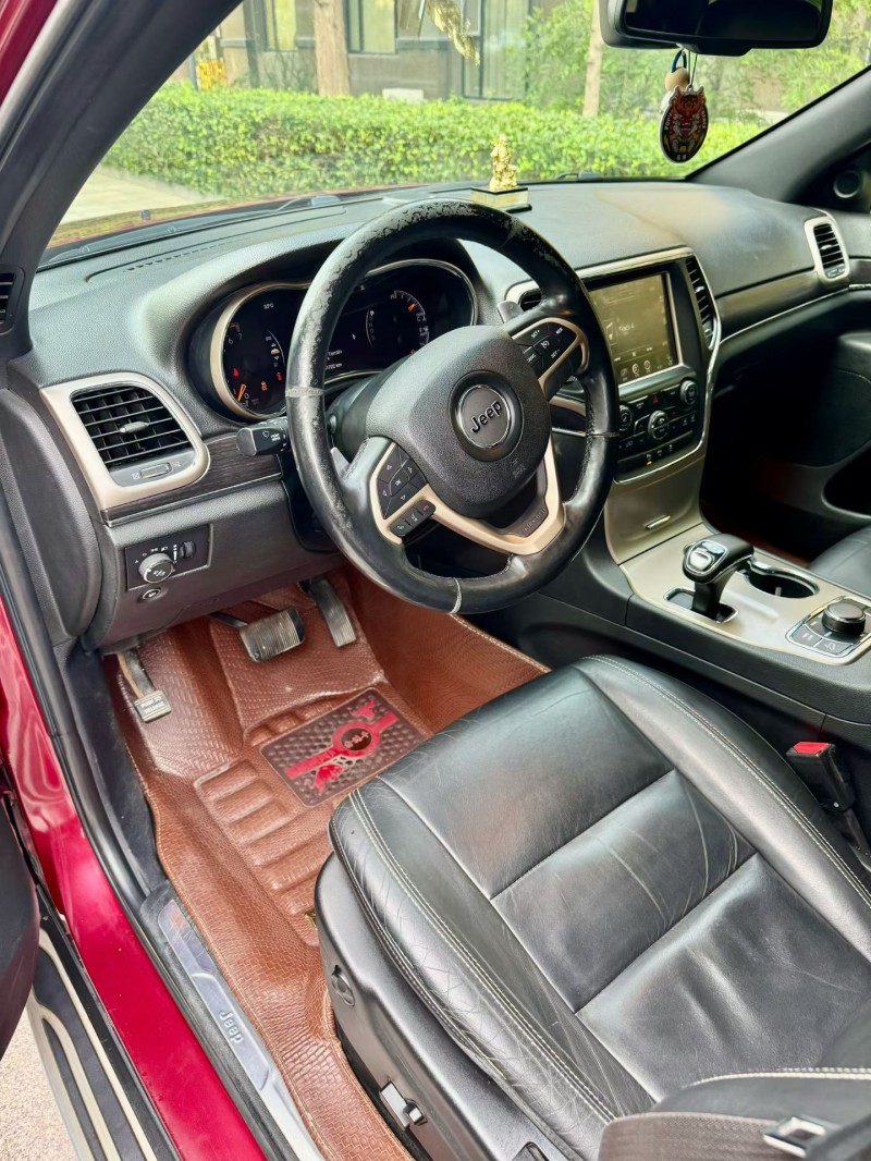 烟台15年Jeep大切诺基4
