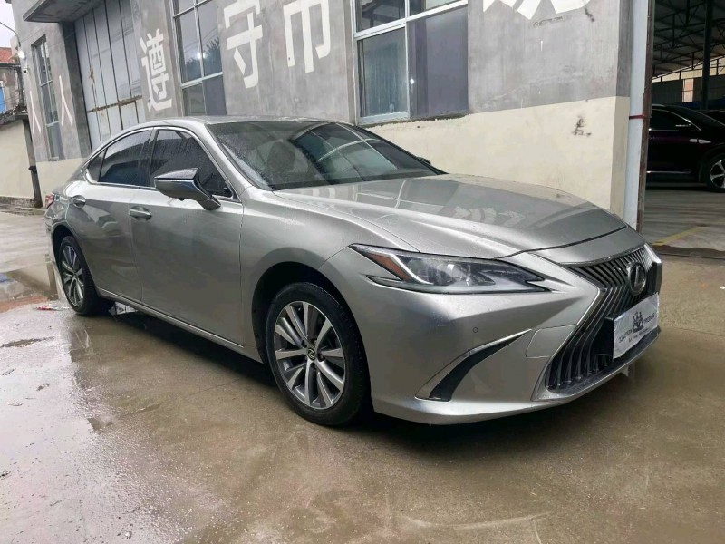 济南20年雷克萨斯ES2