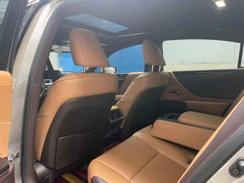 济南20年雷克萨斯ES4