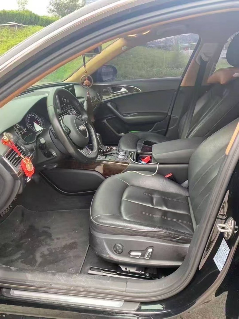 青岛17年奥迪A6L4