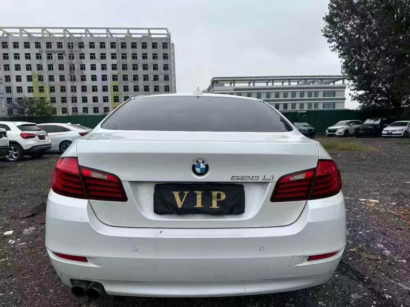 平顶山16年宝马5系9