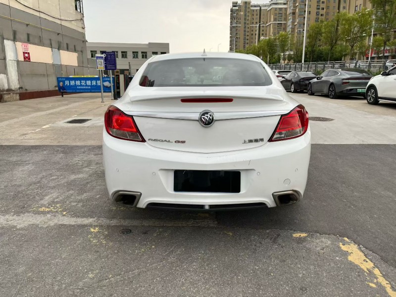 阜阳13年别克君威8