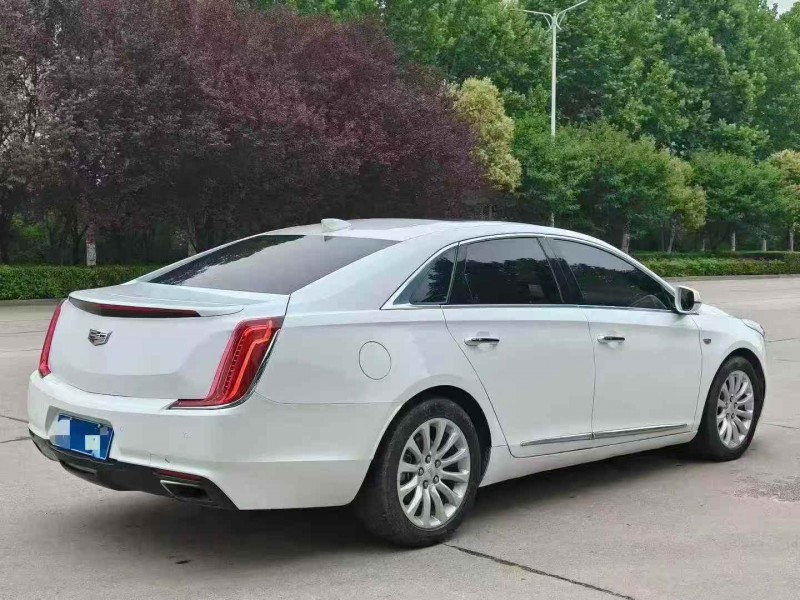 洛阳19年凯迪拉克XTS9