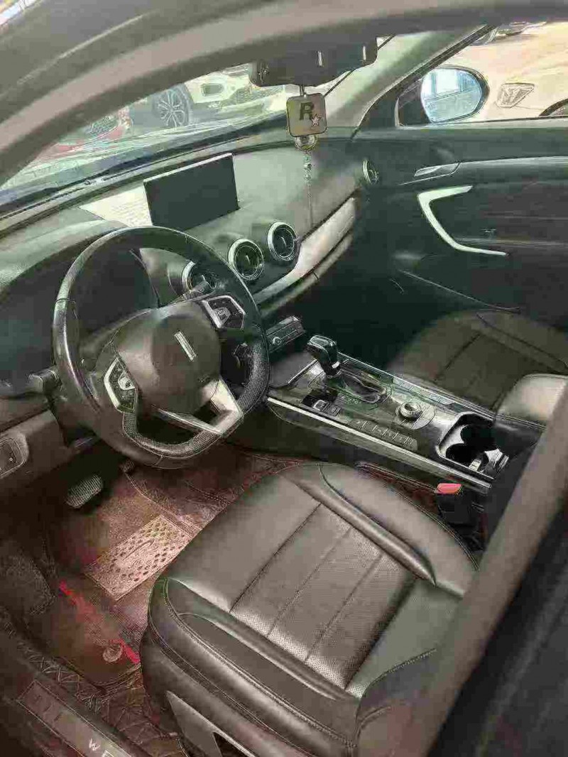 天津18年长城汽车魏牌5