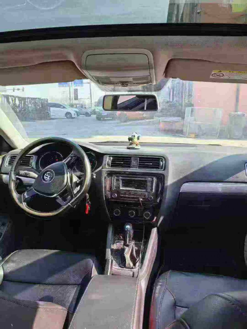 天津16年大众速腾7