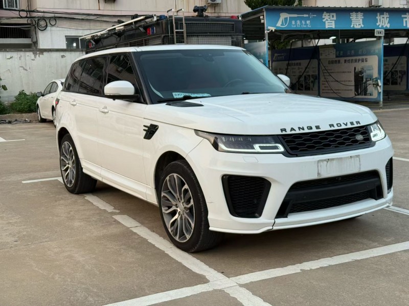 阜阳18年路虎揽胜运动3