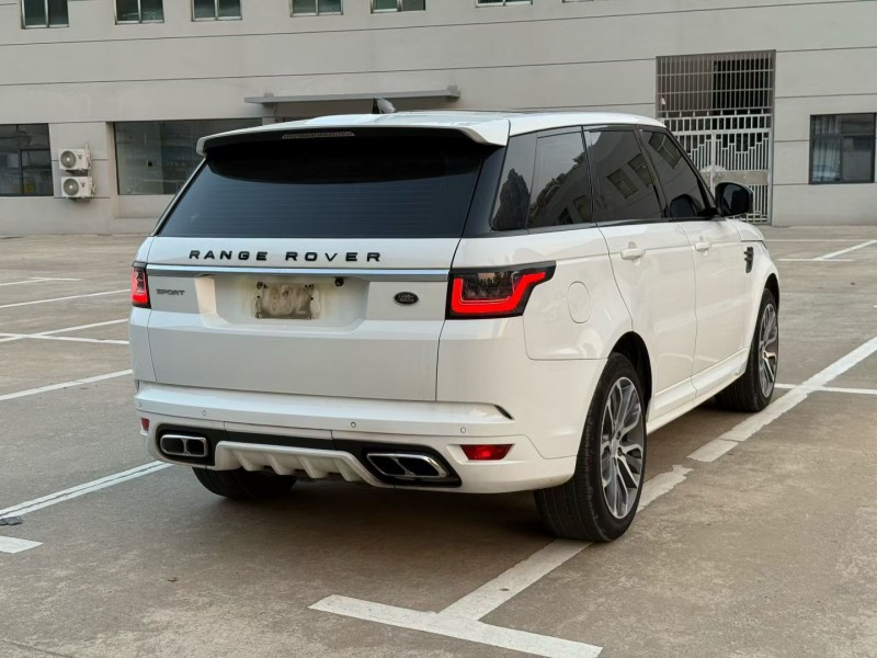 阜阳18年路虎揽胜运动4