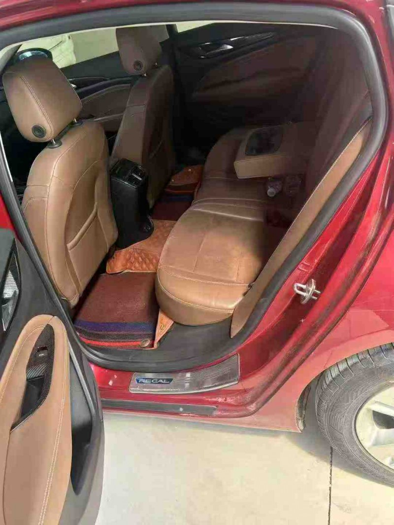 天津19年别克君越2