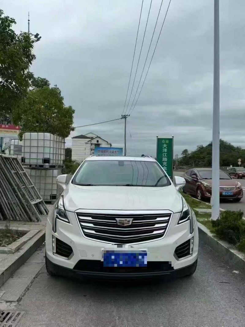 衡阳16年凯迪拉克XT51