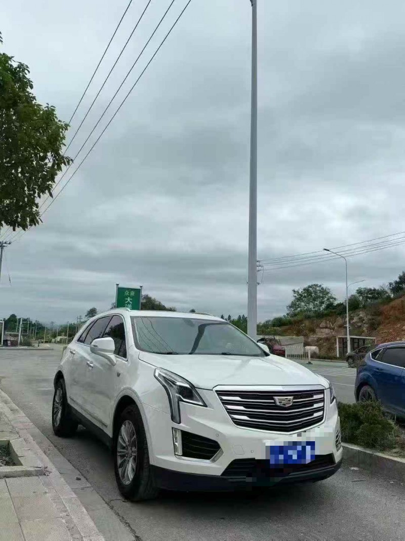 衡阳16年凯迪拉克XT52