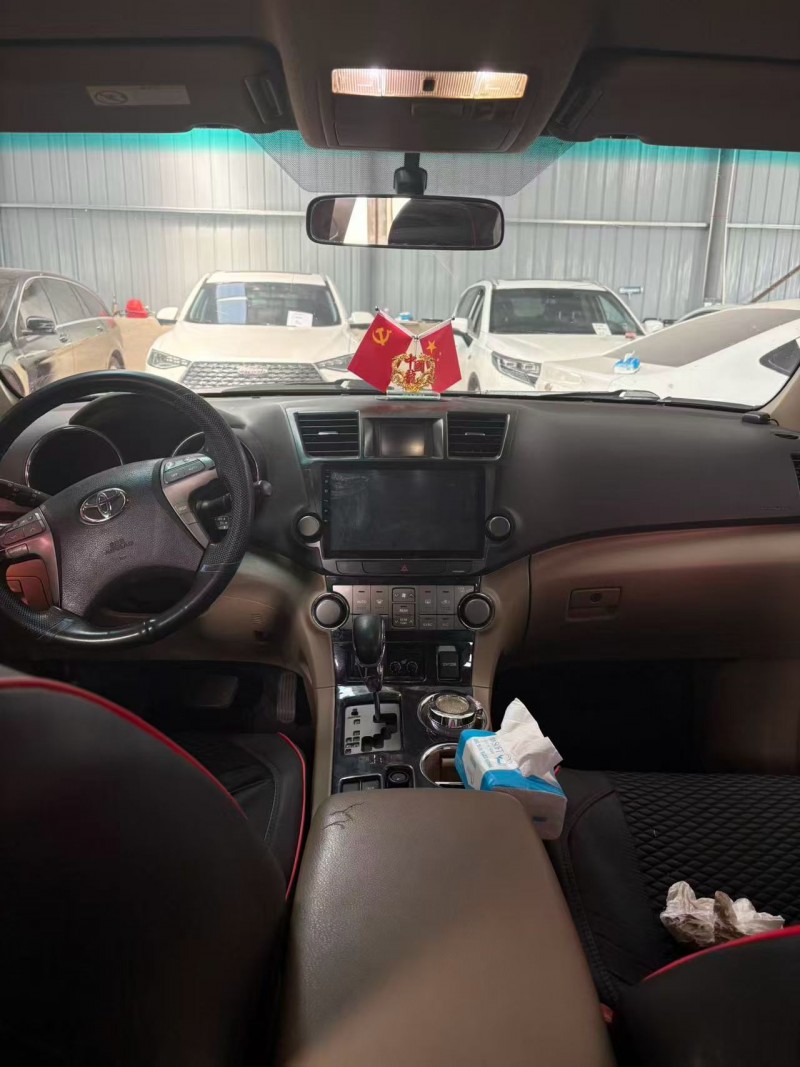 天津09年丰田汉兰达6