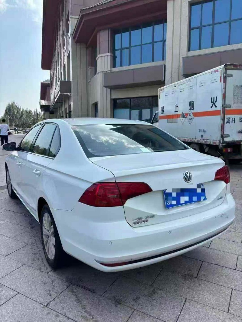 唐山17年大众宝来8