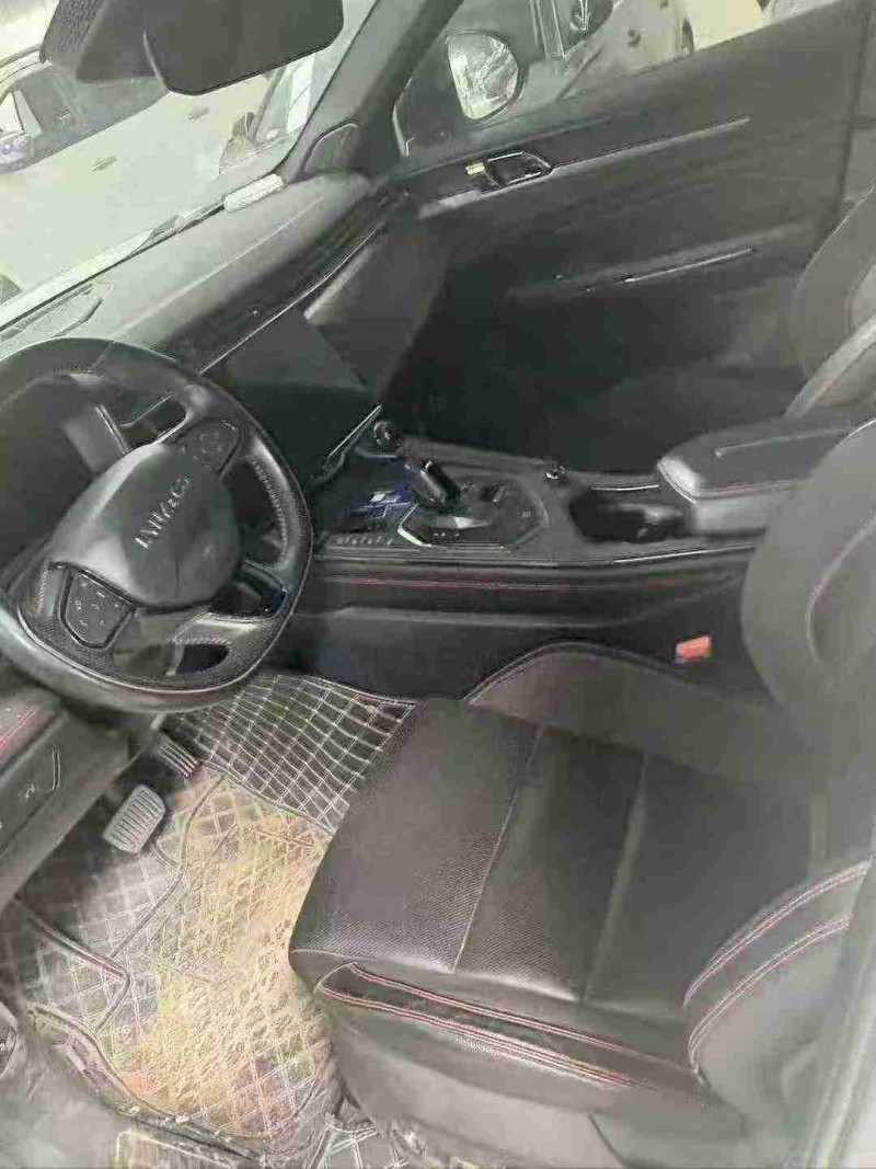 天津21年领克052