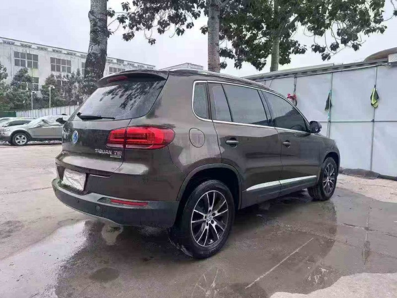 枣庄14年大众途观7