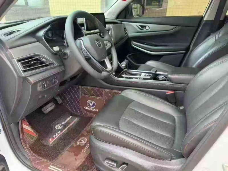 汕头22年长安汽车CS755