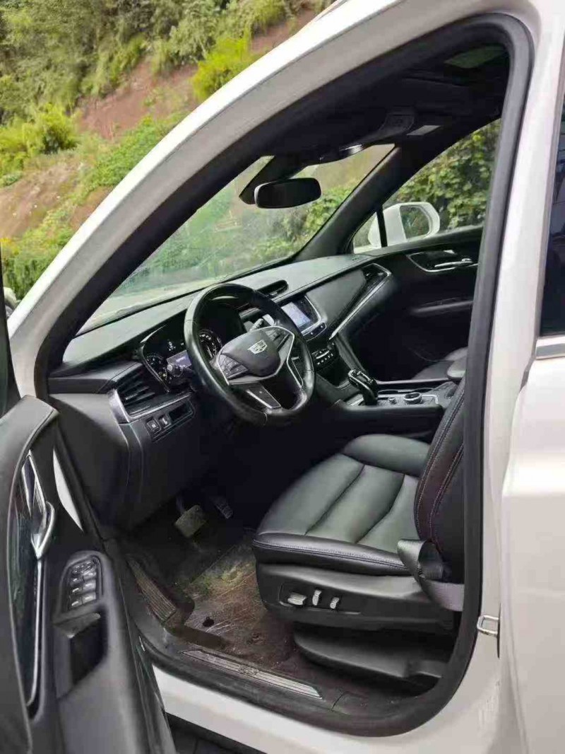 重庆21年凯迪拉克XT54