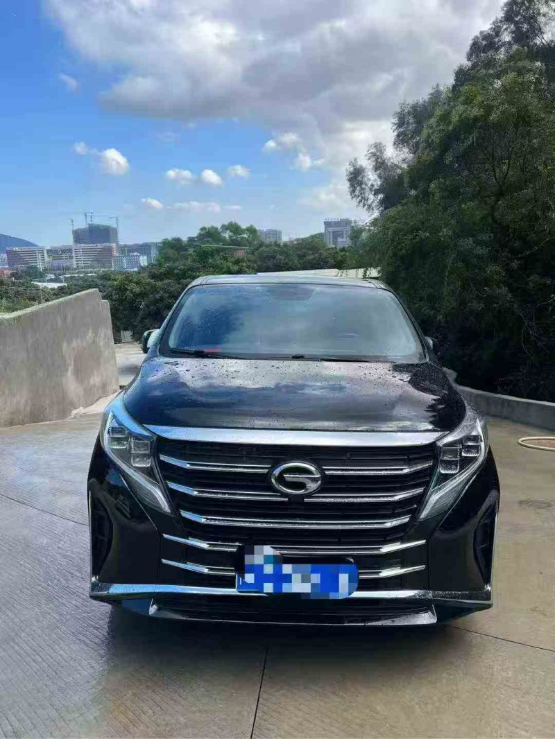 三明22年传祺M81