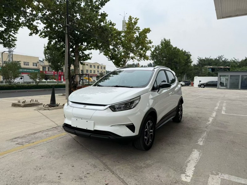 沧州23年比亚迪元2