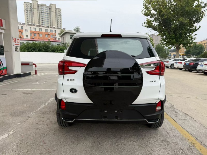 沧州23年比亚迪元9