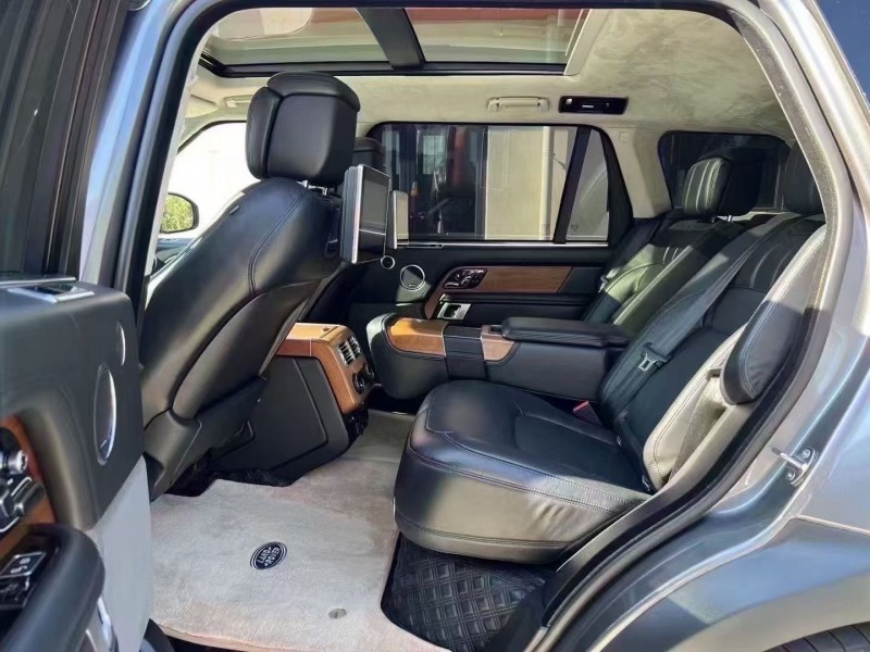 唐山19年路虎揽胜行政7