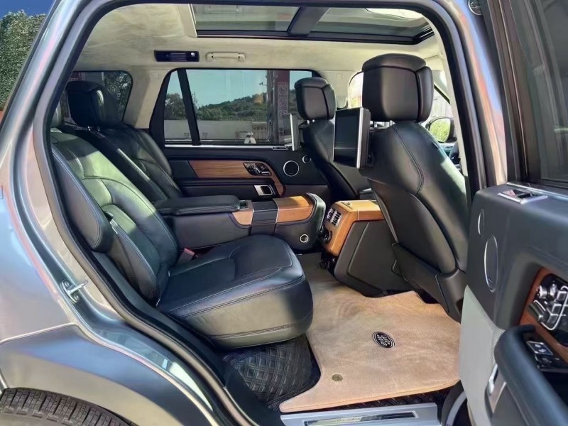 唐山19年路虎揽胜行政8