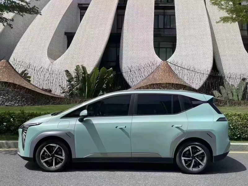 深圳23年传祺埃安Y8