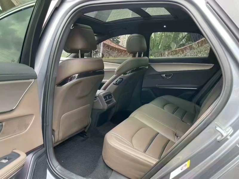 深圳22年比亚迪汉DM5