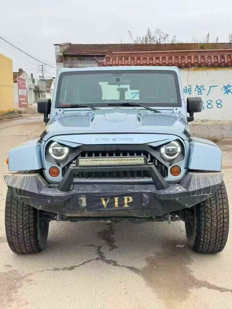 鄂尔多斯13年Jeep牧马人1