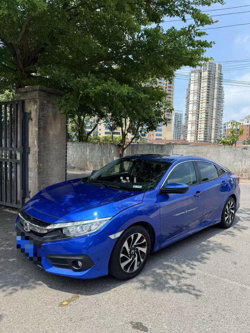 防城港18年本田思域2