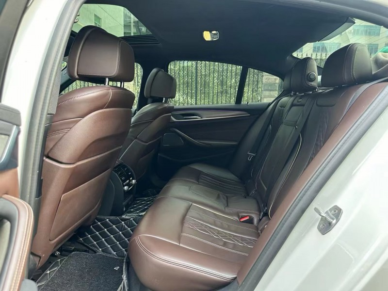 深圳20年宝马5系5