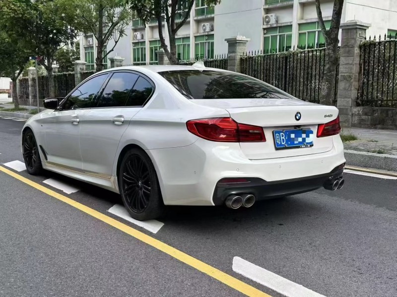 深圳20年宝马5系6