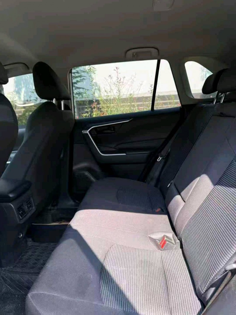 黄石24年丰田锋兰达4