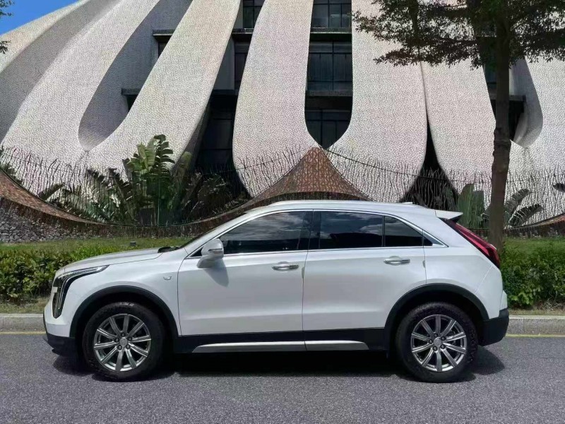 深圳20年凯迪拉克XT48