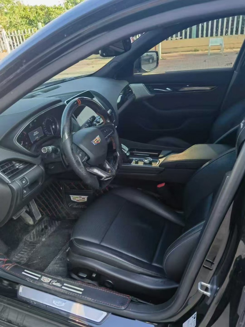 潍坊20年凯迪拉克CT54