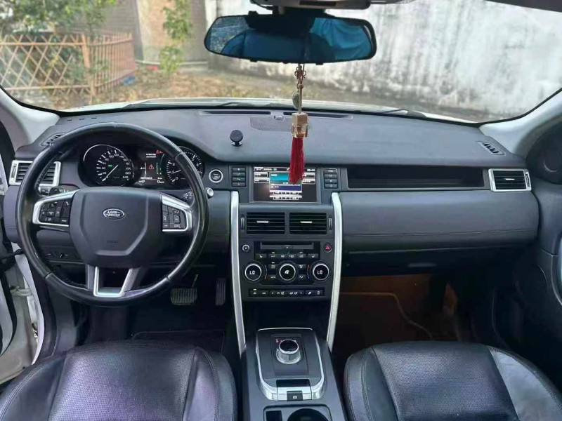 深圳15年路虎发现神行7